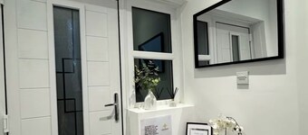 Contractor/Corporate-Friendly Home | Sleeps 6 | Long Stays