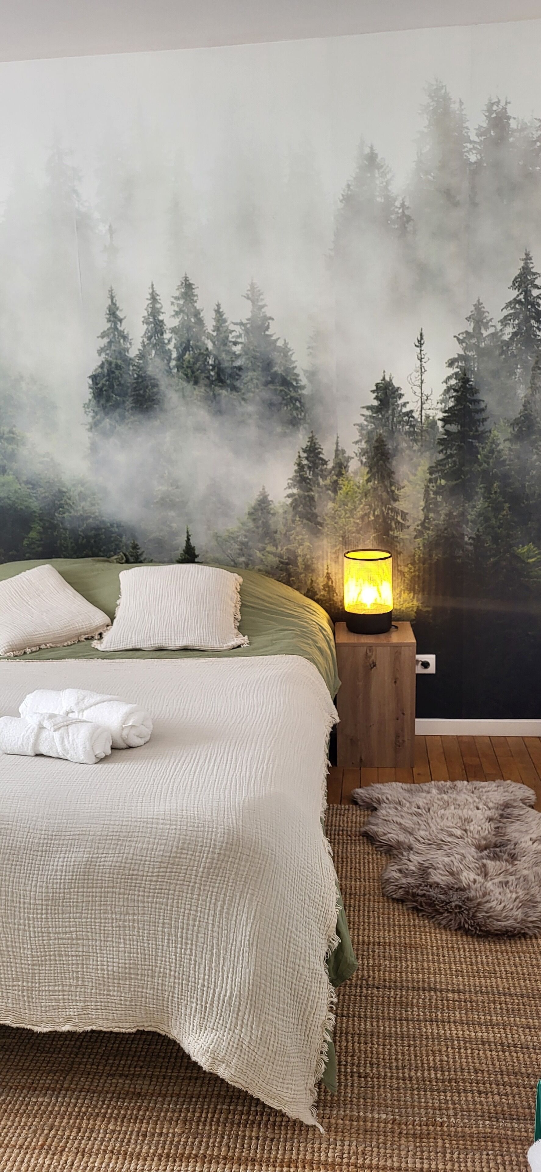 3 Schlafzimmer, Schreibtisch, Bügeleisen/Bügelbrett, Reisekinderbett