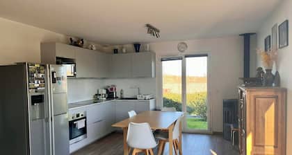 Quiet house in Arbonne 10mn from beaches and golf course