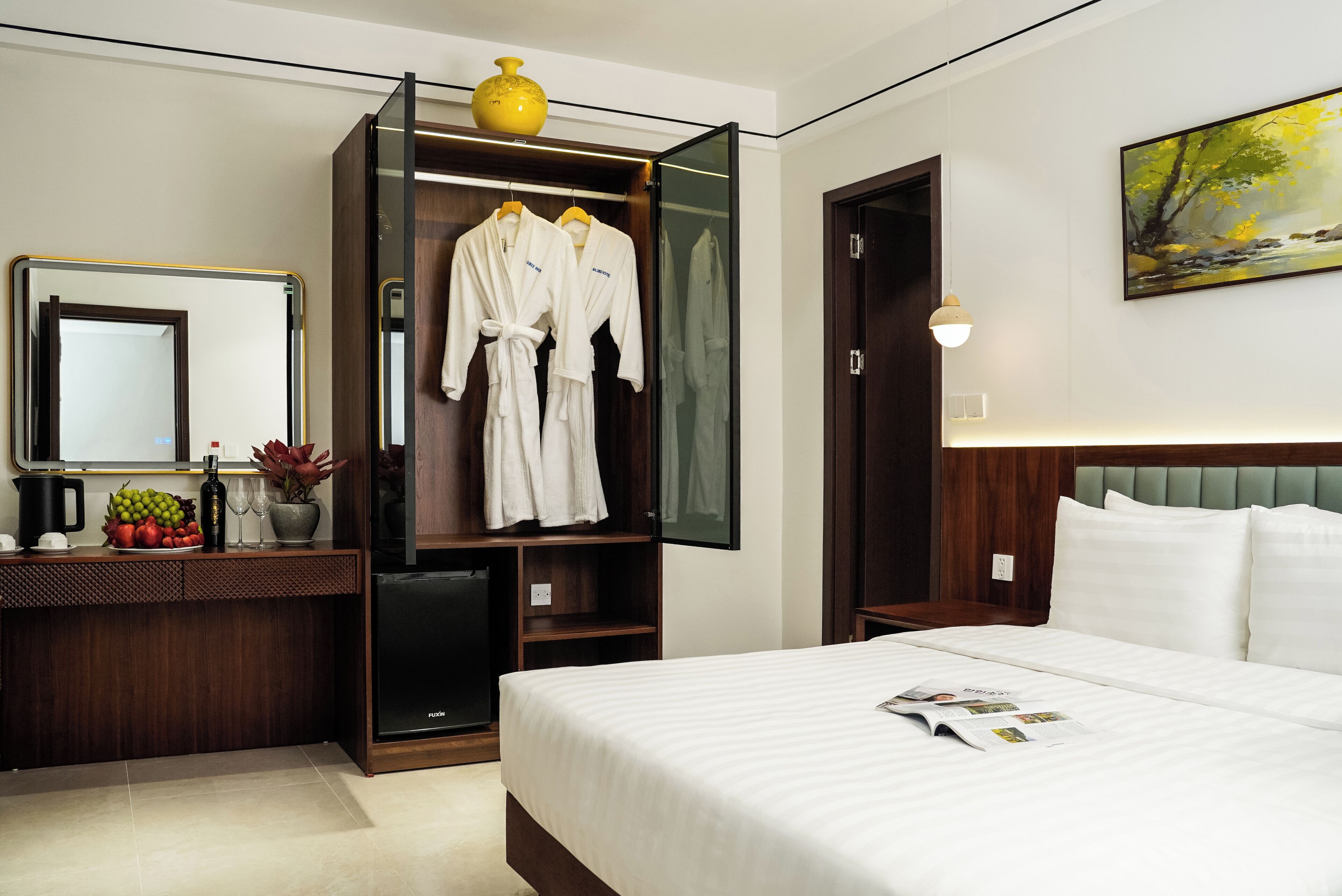 Standard Double Room | In-room safe, soundproofing, iron/ironing board, free WiFi