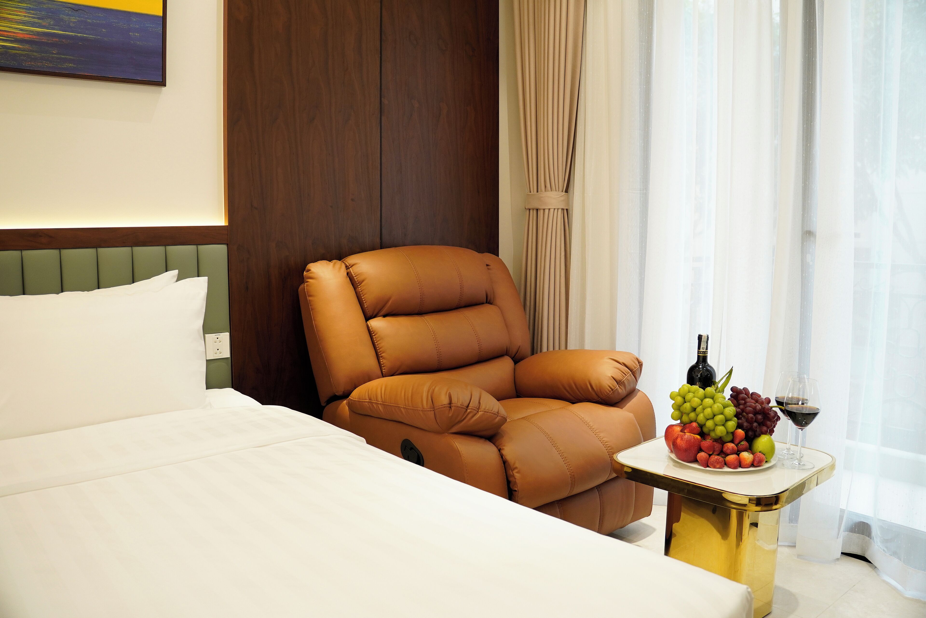 Family Room, City View | In-room safe, soundproofing, iron/ironing board, free WiFi