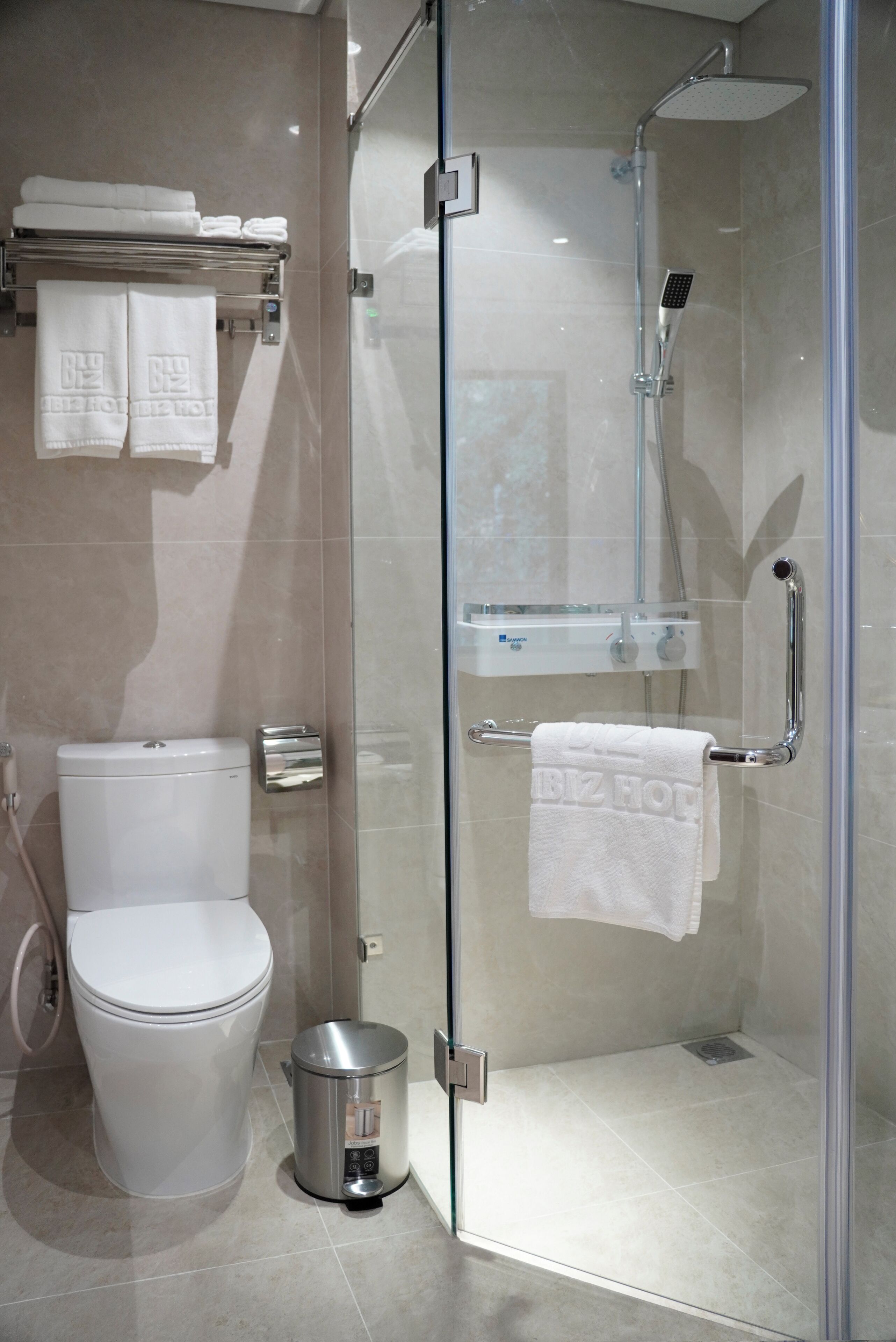 디럭스 더블룸, 시내 전망 | 욕실 | 슬리퍼