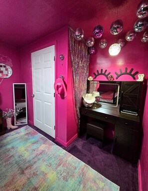 3 Schlafzimmer, Bügeleisen/Bügelbrett, WLAN, Bettwäsche