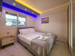 2 bedrooms, WiFi, bed sheets - Welcome to ILEKTRA Deluxe Suite n. 6 by SDR (Paralia)