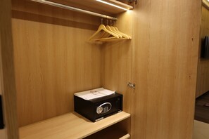 Deluxe Room | Safe - The Mahanta Boutique Hotel and Resort (Meerut)