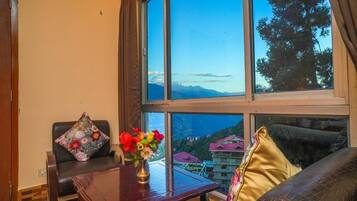 Double Room, Mountain View | Interior