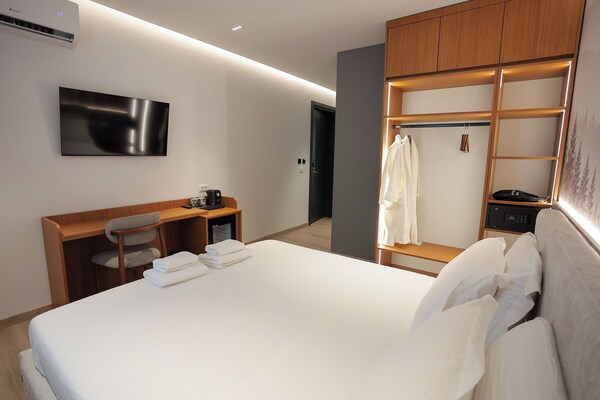 Select Boutique Hotel - Tiran