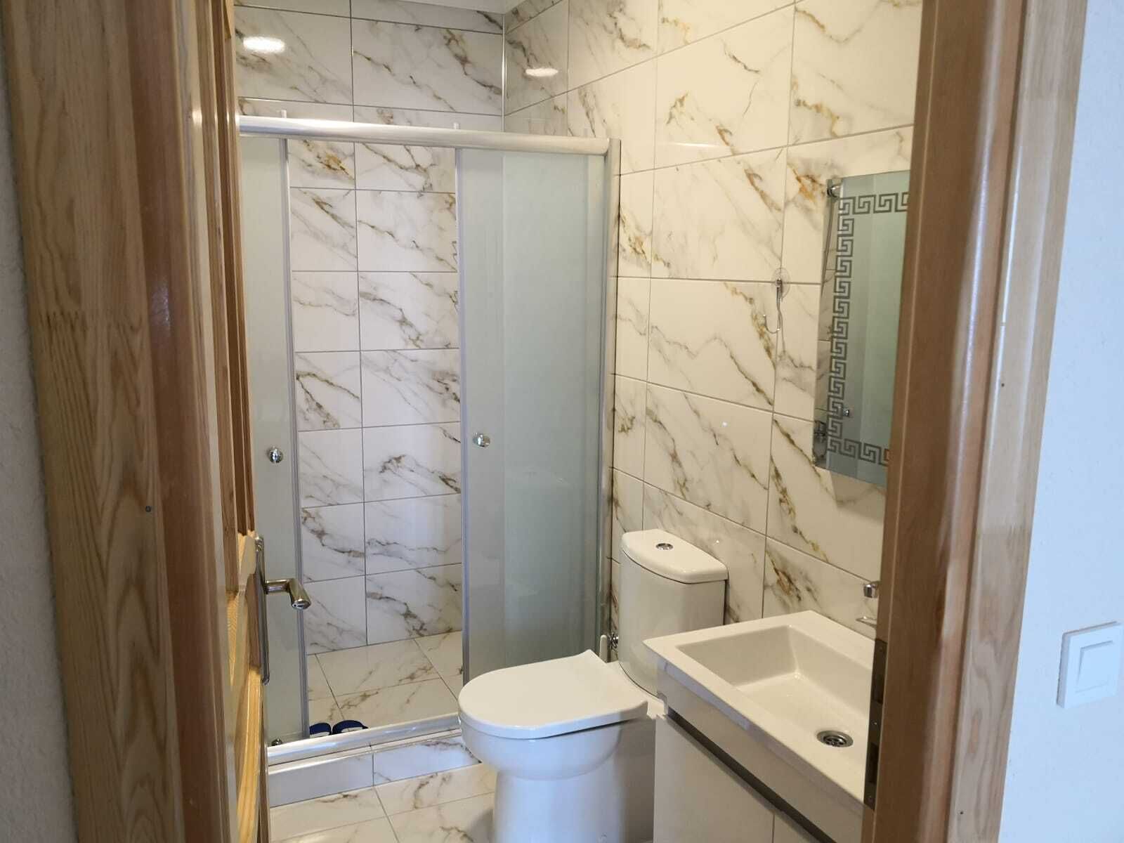 Standard Suite, Lake View | Bathroom