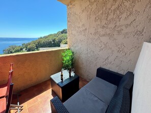 Property grounds - CasaLaudi - Sea view apartment (Brando)