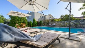 Pool - Villa Sole by Villas Guide (Rakalj)