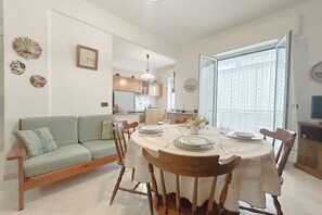 Dining - SV - Moroni (Savona)