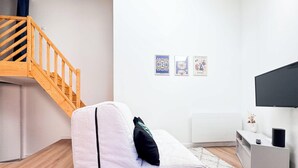 Luokittelematon kuva, 5 kautta 11, painike
