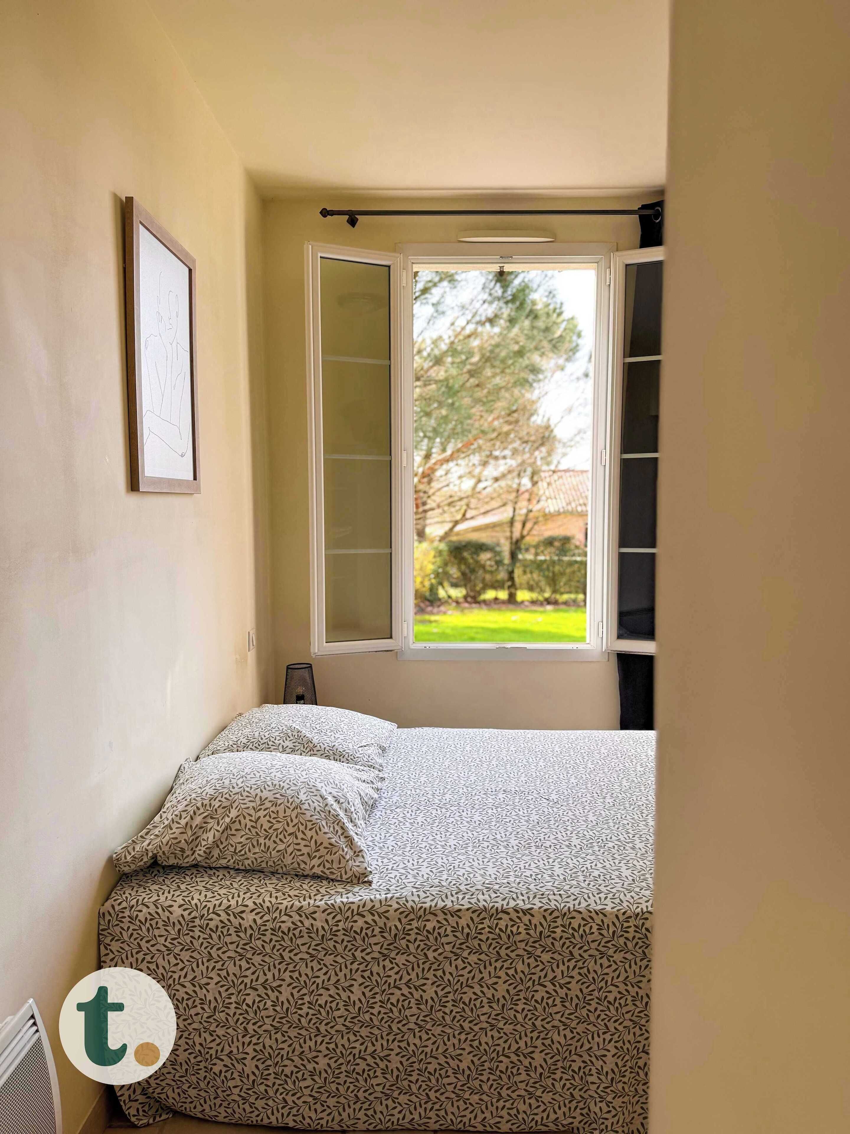 2 bedrooms