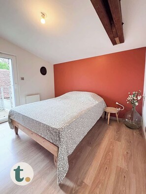 Room - Tranquiloue - Maison Familiale - 15min Puy du Fou (Les Herbiers)