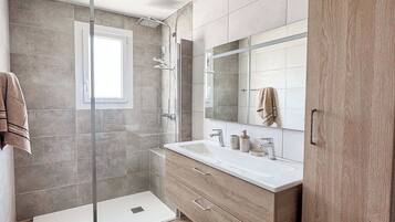 Dusche, Haartrockner