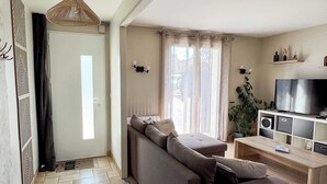 TV