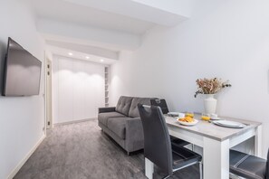 Interior - 2 PIECES MODERN FELIX FAURE A1B232 (Cannes)