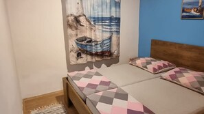 2 bedrooms, bed sheets