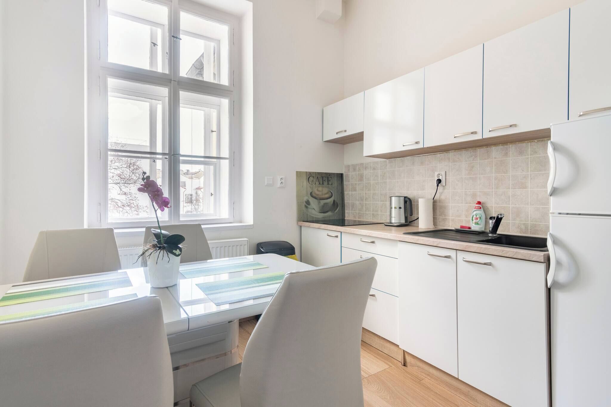 Apartment, 1 Bedroom, Garden View | Interior