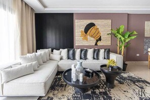 Unclassified image, 3 of 13, button - Habitat Towers (Giza Governorate)