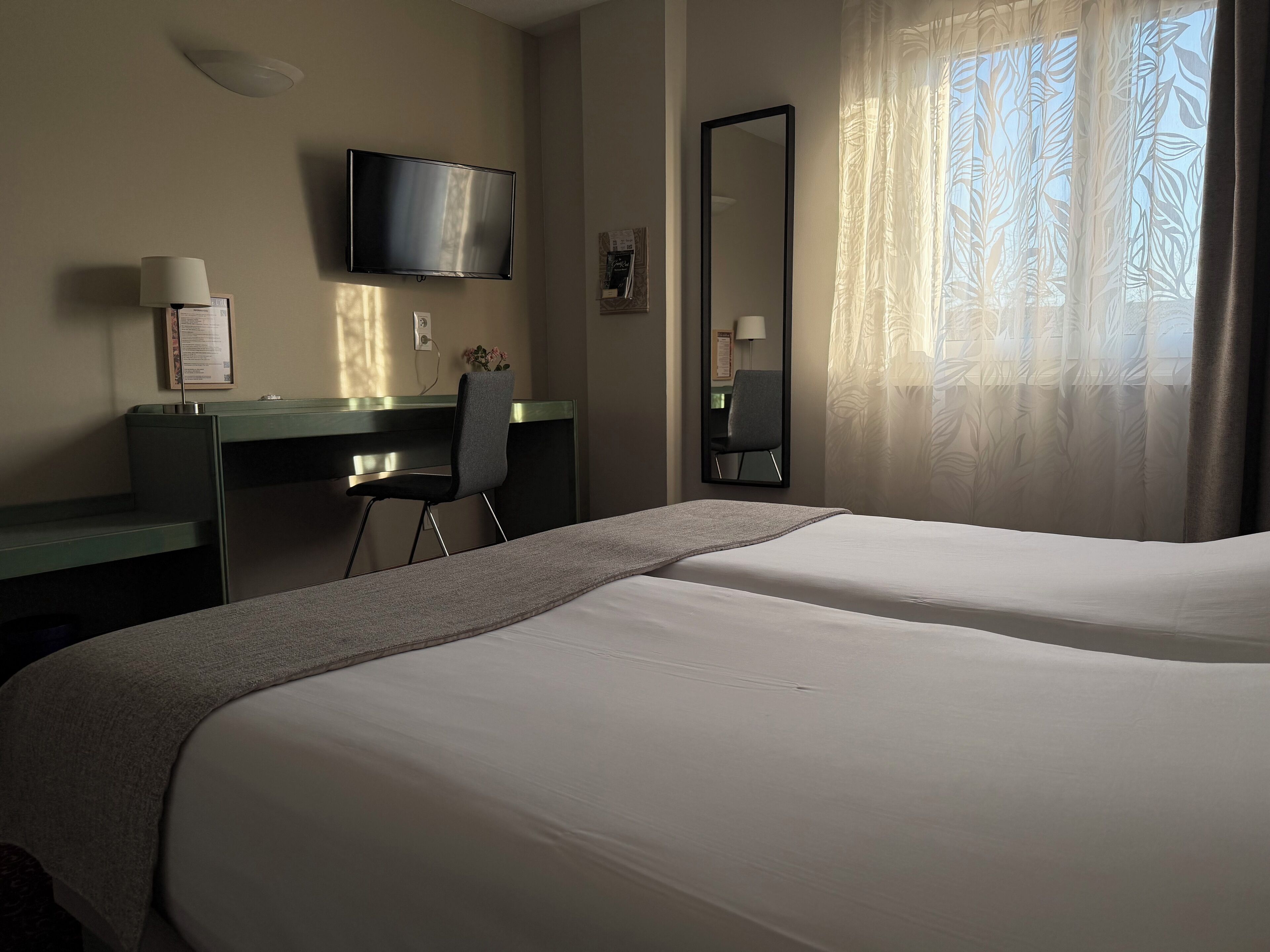 Comfort Twin Room | Desk, laptop workspace, free WiFi, wheelchair access