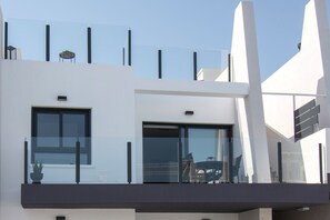Exterior - Luxury apartment with roof terrace (San Miguel de Salinas)