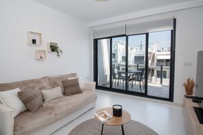 Smart TV - Luxury apartment with roof terrace (San Miguel de Salinas)