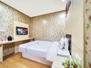 Phòng đơn Economy, 1 giường đôi, máy điều hòa