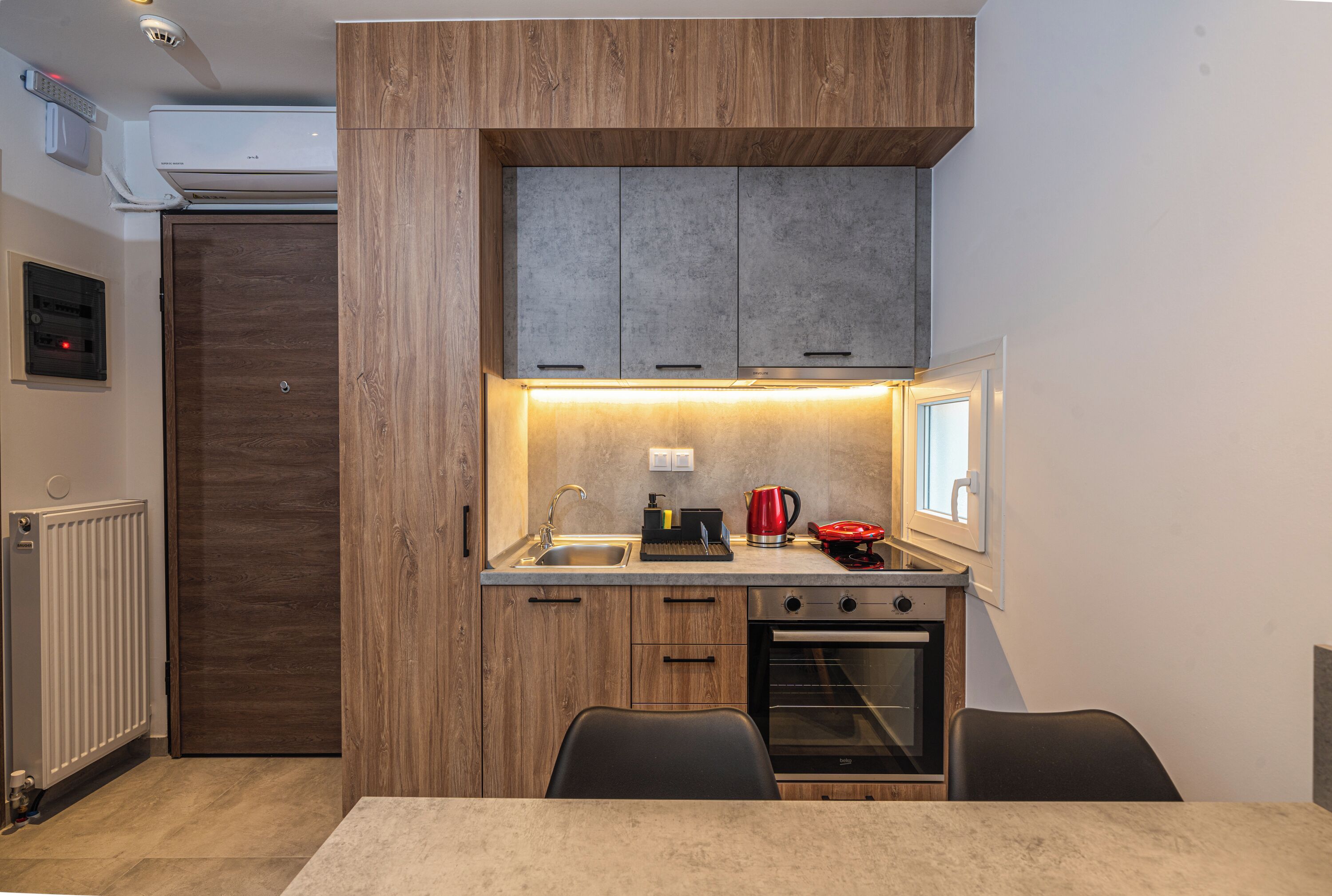 Studio Supérieur | Cuisine privée | Réfrigérateur, four, plaque de cuisson