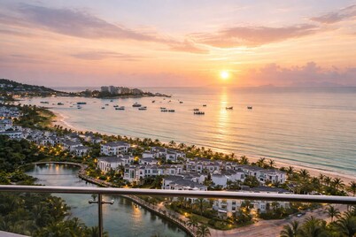 Luxury studio Sea view Ha Long by HALA