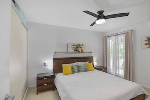 Ferienhaus, 4 Schlafzimmer, Balkon, Gartenblick | 4 Schlafzimmer