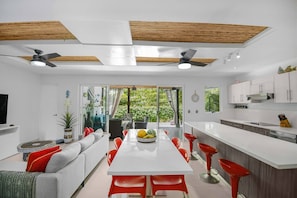 Ferienhaus, 4 Schlafzimmer, Balkon, Gartenblick | Eigene Küche