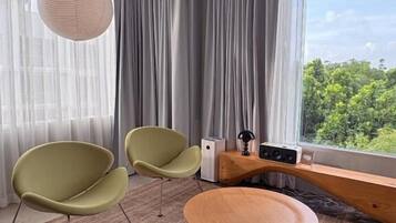 เบสิกอพาร์ทเมนท์, วิวเมือง | ภายใน