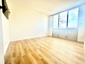 Unclassified image, 3 of 10, button - 2-bedroom1.5bath apartmentNearWaikikiBeach  /Close to Hospital&Schools (Honolulu)