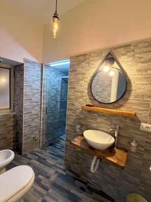 Bathroom - Trasite (Naples)