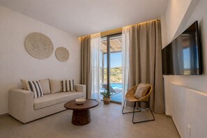 Luxury Duplex, Sea View | Living area | TV