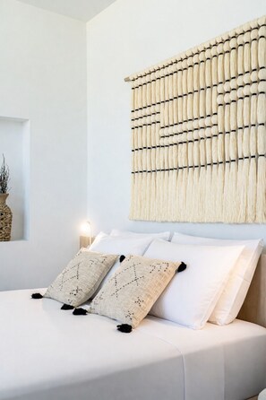 Junior-sviitti, yksityinen uima-allas, merinäköala