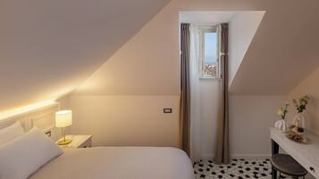 Attic Deluxe Room | Pemandangan dari kamar