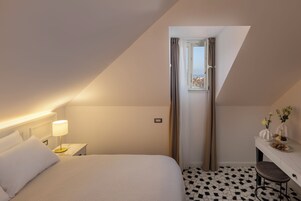 Attic Deluxe Room | Vista do quarto