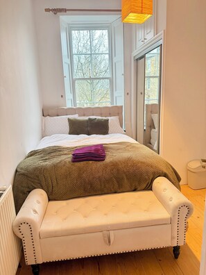 3 Schlafzimmer, Bügeleisen/Bügelbrett, kostenloses WLAN, Bettwäsche