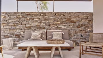 Grand Private Pool Family Villa | VÀrdeförvaringsskÄp pÄ rummet och gratis wi-fi