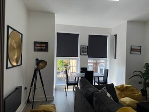 Imagem sem classificação, 2 de 50, botão