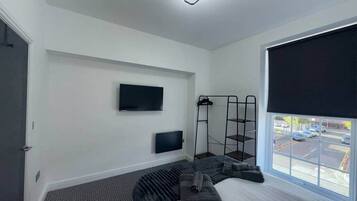 Bügeleisen/Bügelbrett, WLAN, Bettwäsche