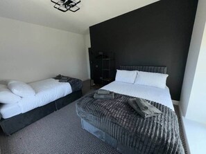 Nicht klassifiziertes Bild, 2 von 50, Schaltfläche