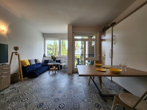 Unclassified image, 3 of 25, button - Charmantes Apartment - Seeblick! (Gardone Riviera)