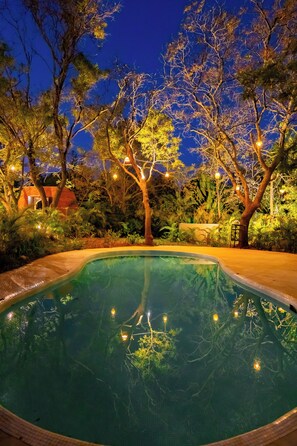 Piscina a l'aire lliure 