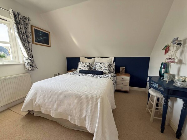 Shared Dormitory, 1 Bedroom, Fireplace, Garden View