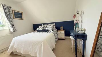 Asrama Umum, 1 kamar tidur, perapian, pemandangan kebun