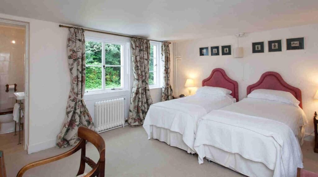 Kamer, 1 twee- of 2 eenpersoonsbedden, uitzicht op binnenplaats