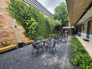 Exterior - RYB Hostel Phuket (Chang Wat Phuket)